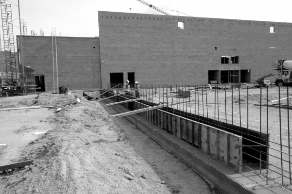SHS from south, black and white SHS from south, black and white