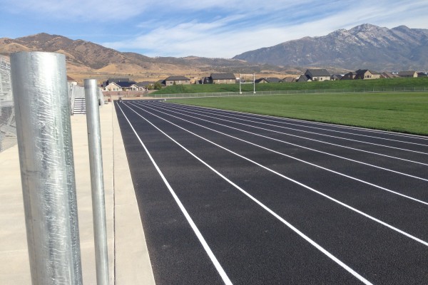 lines on track lines on track