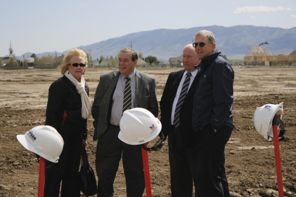 Skyridge groundbreaking: (l-r) Board Members JoDee Sundberg and John Burton, Mayor Bert Wilson, and (former) Superintendent Vern Henshaw.